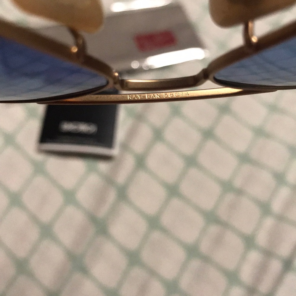 RayBan Aviators - Picture 6 of 8